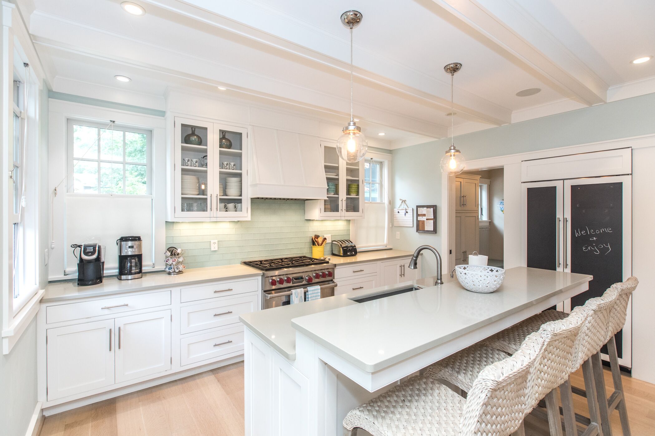 6 Bedroom/4.5 Bath - Pool - 4 Block To Beach - The Pines