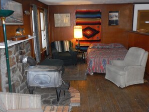 Interior - FISHERMANS CABIN UP ROCK CREEK  30 MINUTES FROM MISSOULA MONTANA  (Clinton)