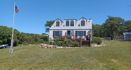 Classic Chappy Beach House, big water views, near the water