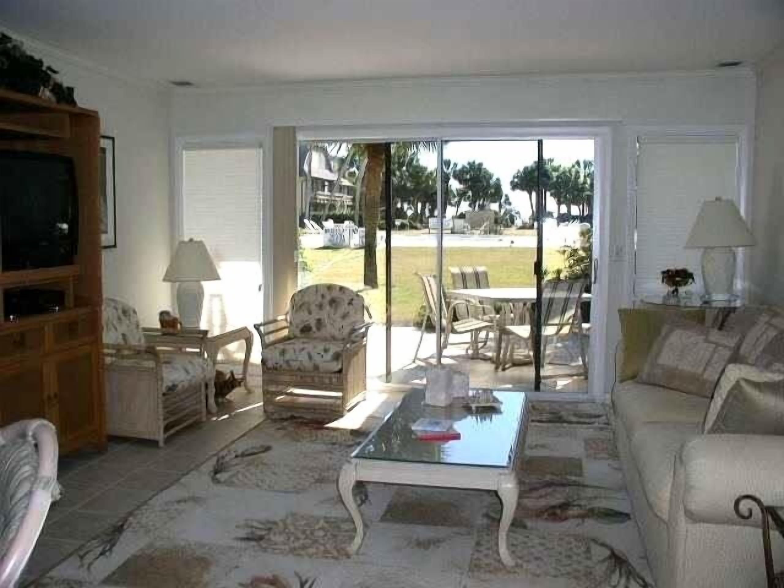 318 CJF - Wireless Internet - Book Now for Best Dates in 2023