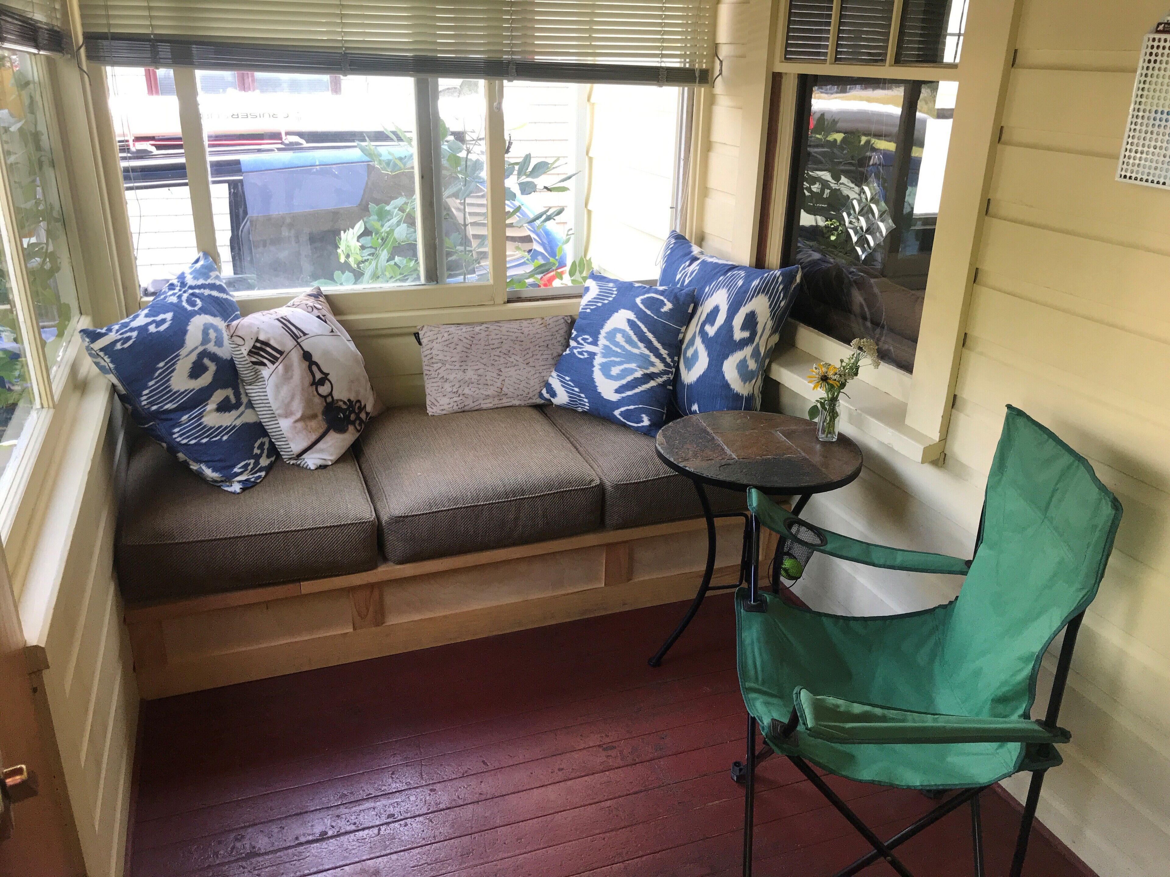 Quiet Cottage in the heart of Bar Harbor!