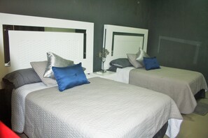 4 bedrooms, in-room safe, iron/ironing board, free WiFi