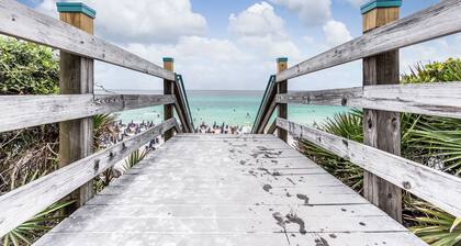 Santorini Cottage South of 30-A 2 BIKES BEACH CHAIRS BEACHSIDE Gulf front pool