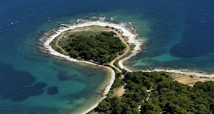 Ferienhaus in Premantura, 500m vom Meer entfernt