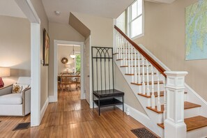 Interior - A Regal House Located in Downtown Boothbay Harbor (Boothbay Harbor)