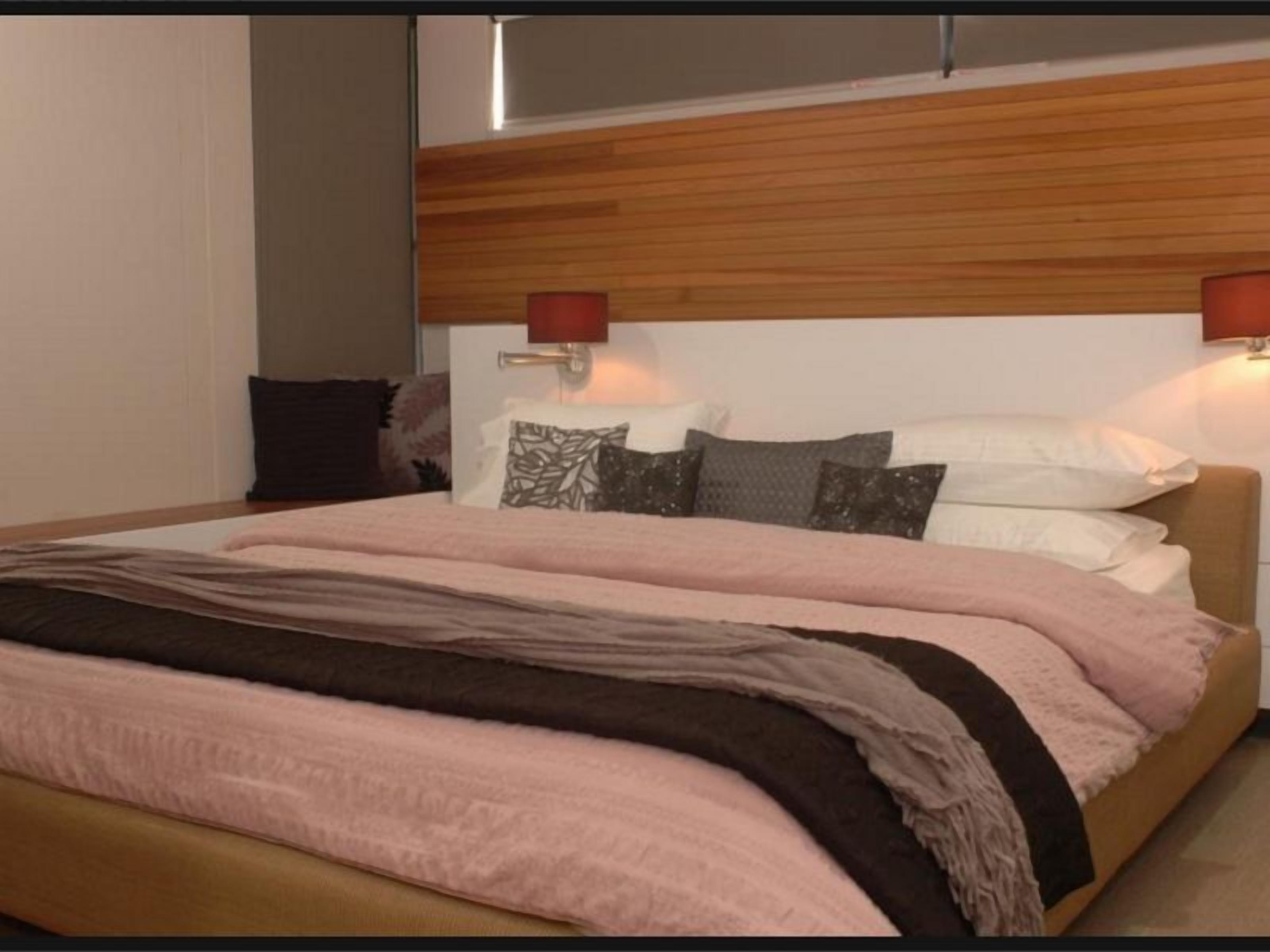 Mimosa Beach House 5 Star Luxury and Spacious 315 m2 