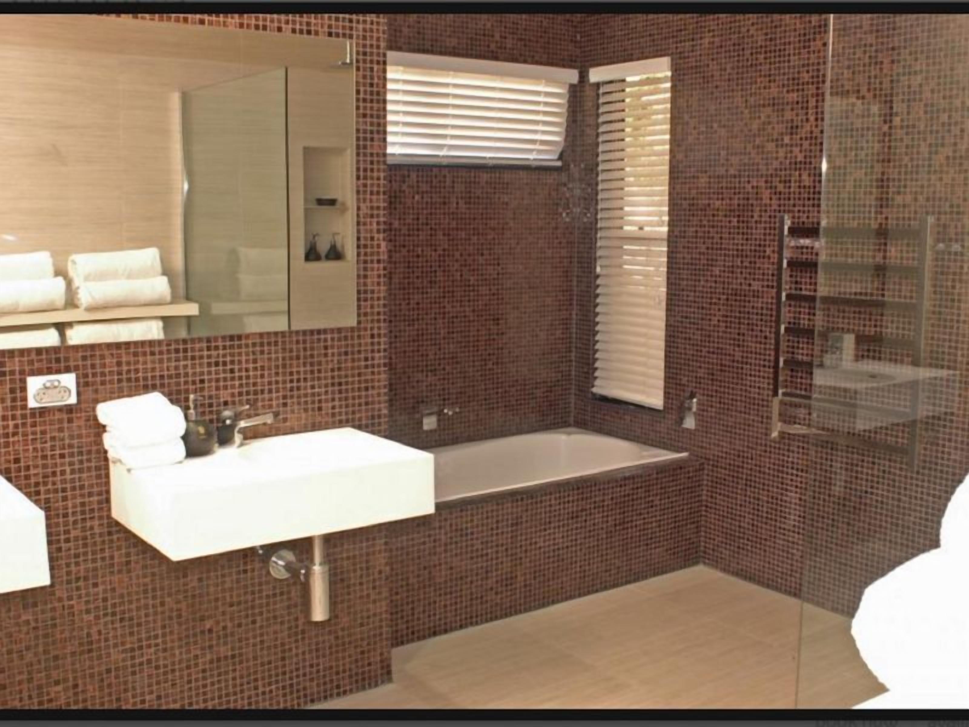 Mimosa Beach House 5 Star Luxury and Spacious 315 m2 