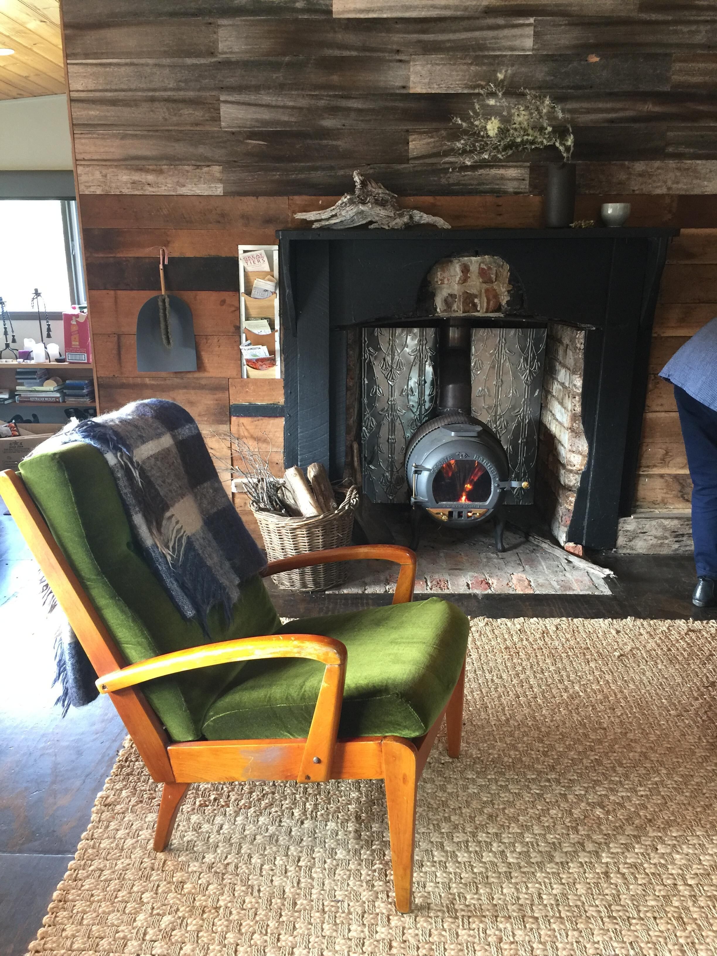 Newly-restored Cradle Mt house 12min to Nat Park — image 8
