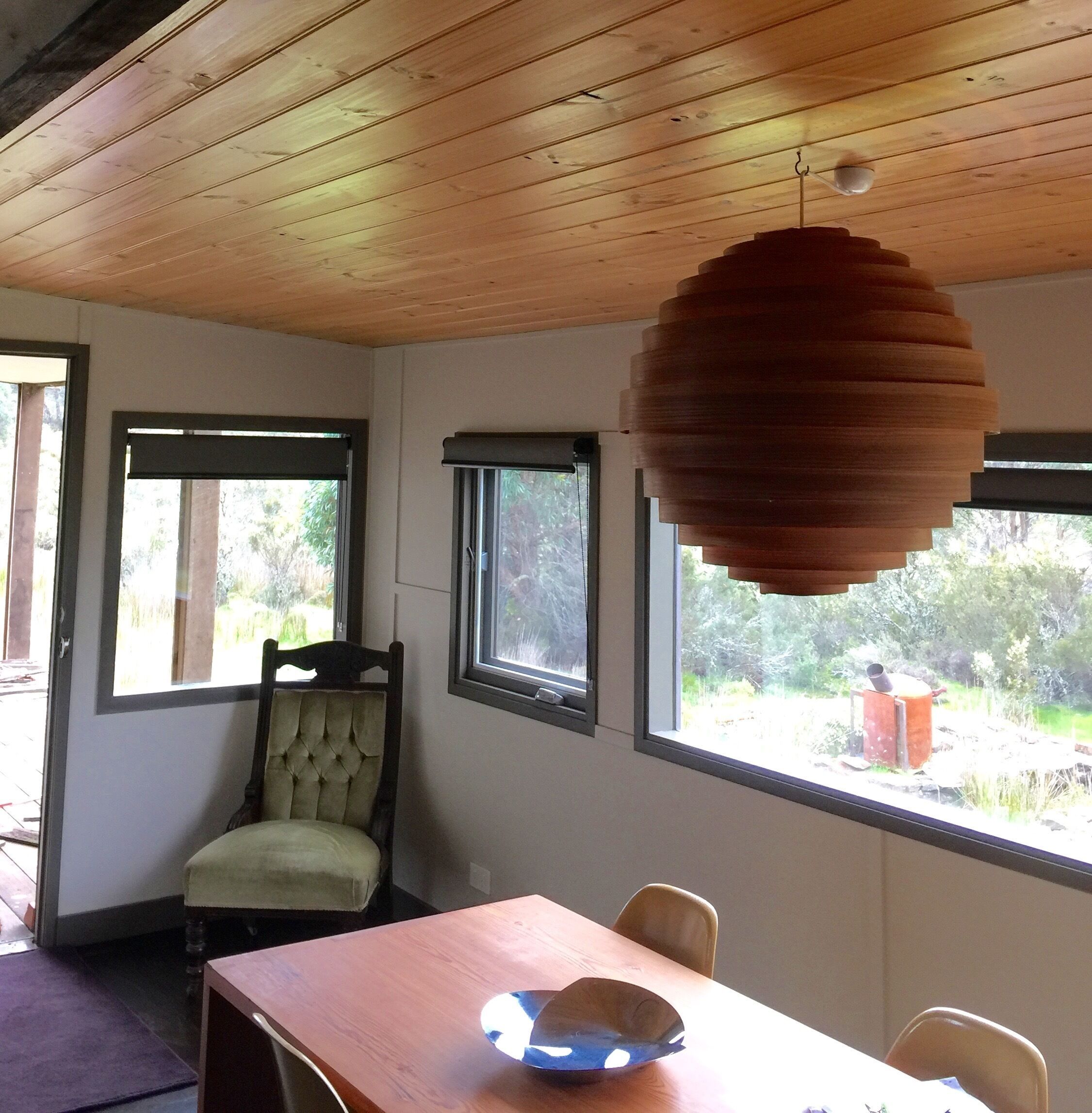 Newly-restored Cradle Mt house 12min to Nat Park — image 5