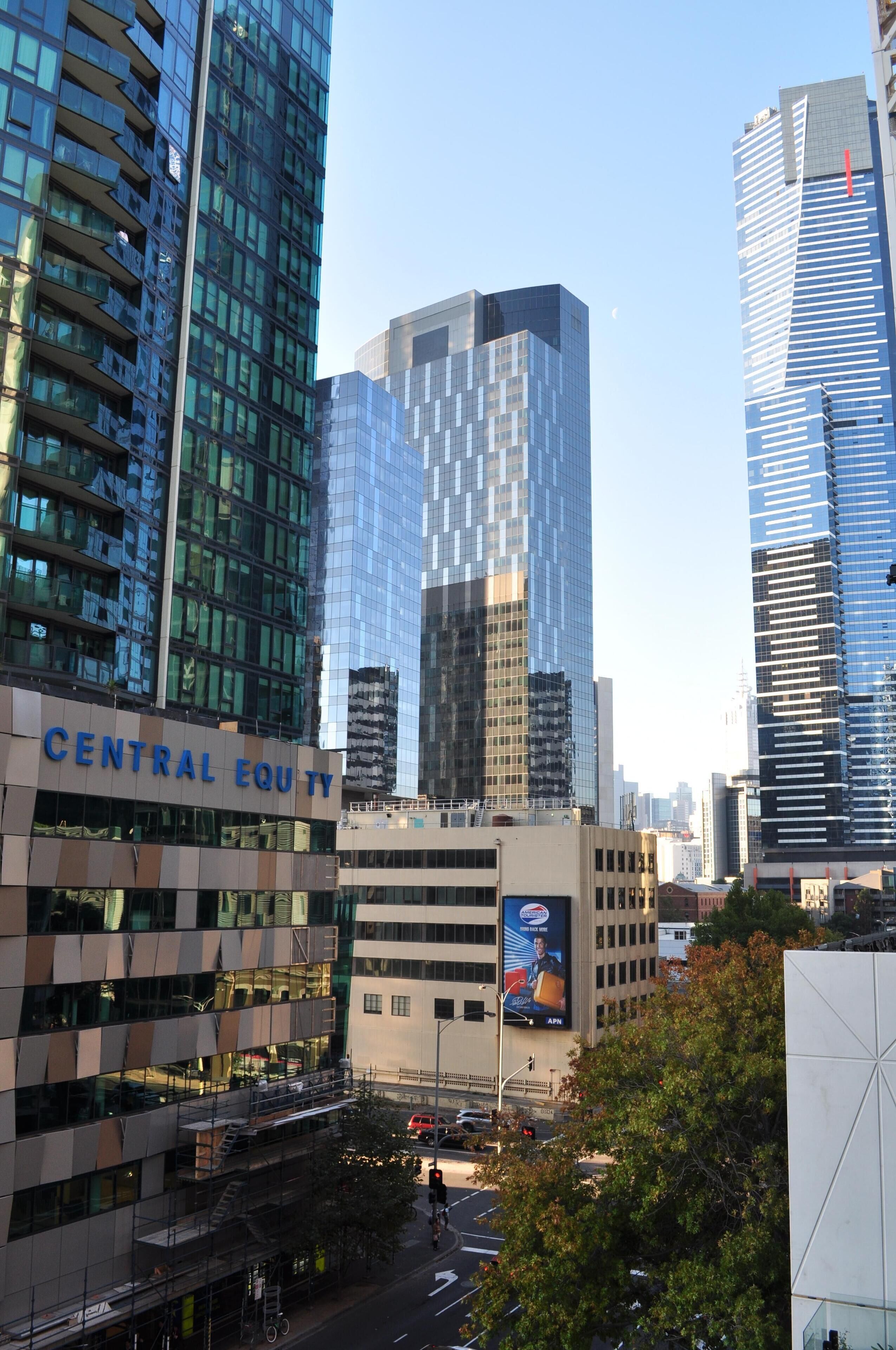City Stay at Melbourne Tower - Southbank **3BR+High Speed WiFi+Netflix+Parking** — image 15