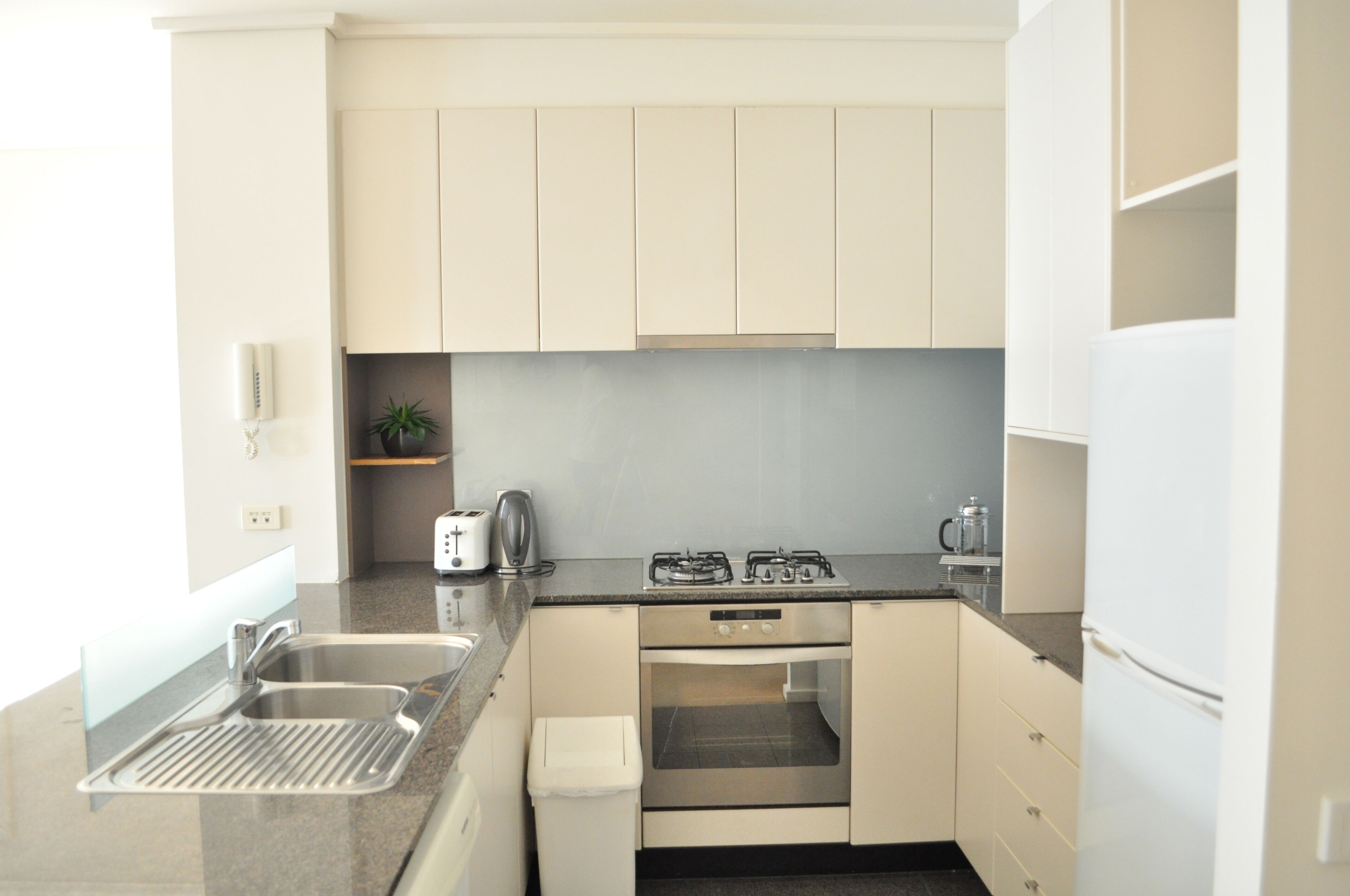 City Stay at Melbourne Tower - Southbank **3BR+High Speed WiFi+Netflix+Parking** — image 8