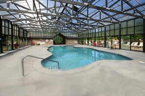 Pool - PrivateSunsets: Mtn Views, Hot Tub, Wifi, Resort Pool, near Dollywood (Sevierville)