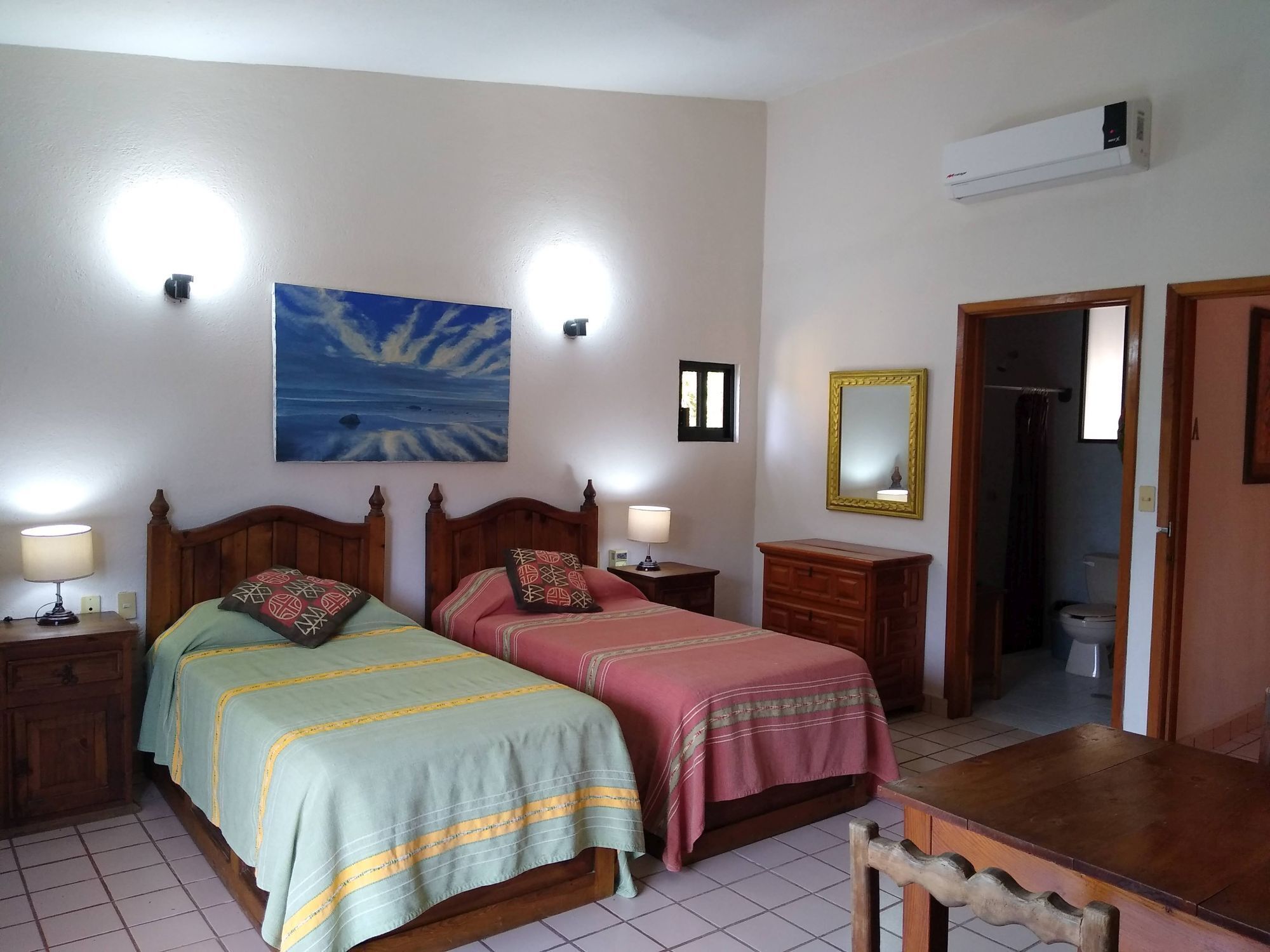 Walk to Playa la Ropa and lots of great restaurants!