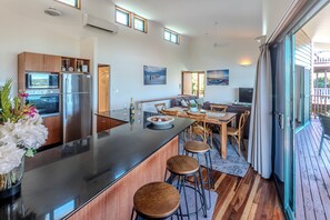 Interior - Casuarina Cove 1 Hamilton Island by HamoRent (Hamilton Island)