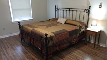 3 habitaciones, tabla de planchar con plancha y wifi gratis