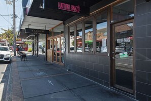 Exterior detail - Ilixir Apartments by Ready Set Host (Cheltenham)