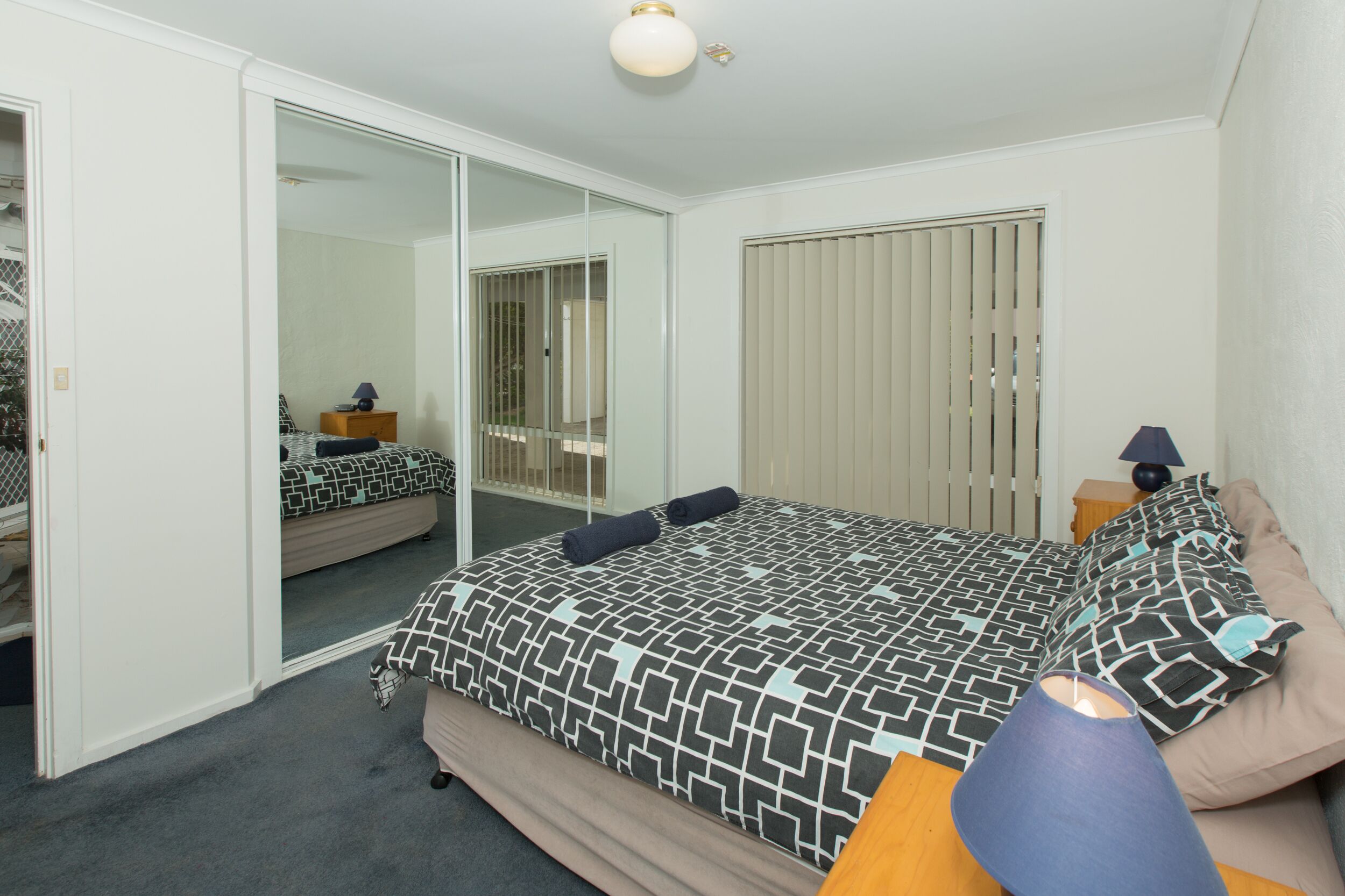 Waterfront 2 bedroom Apartment located on the town side of the Marina