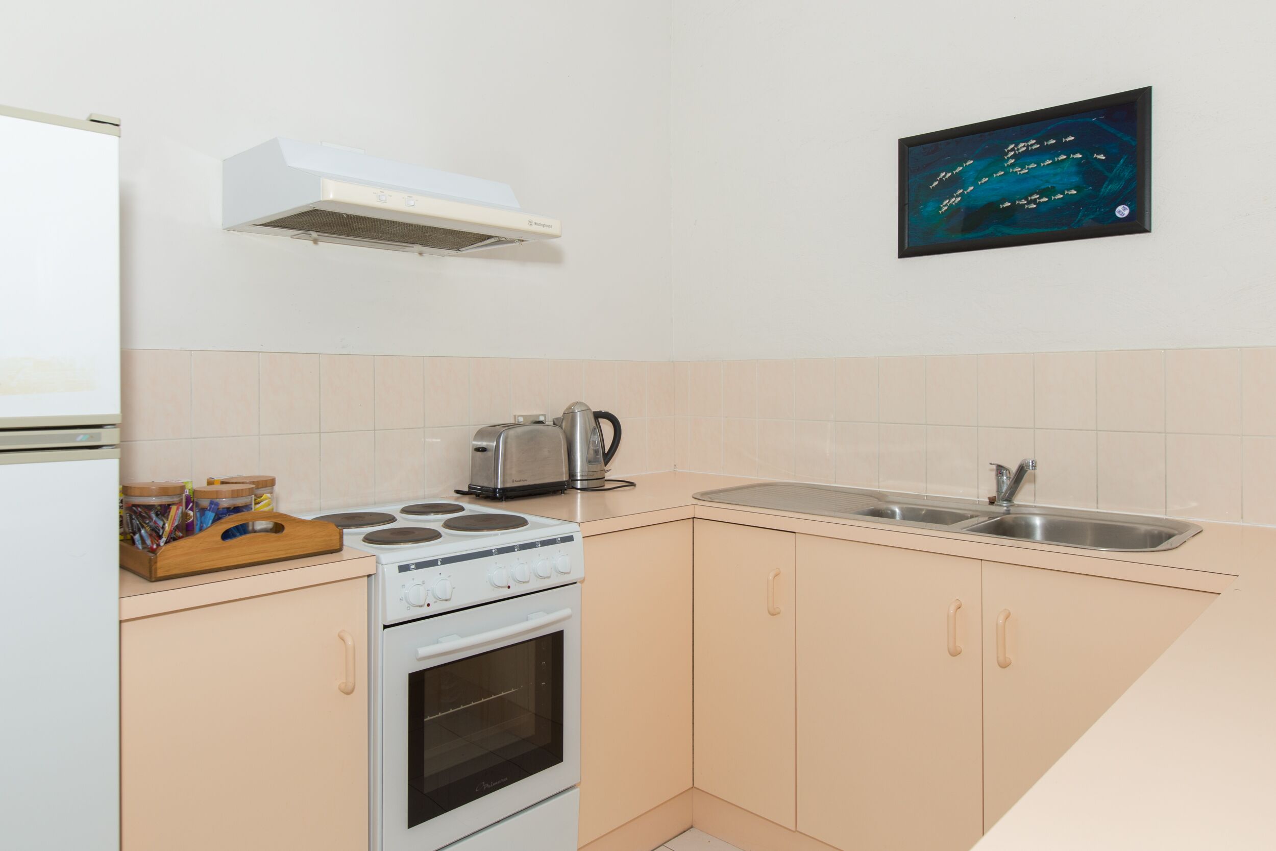 Waterfront 2 bedroom Apartment located on the town side of the Marina