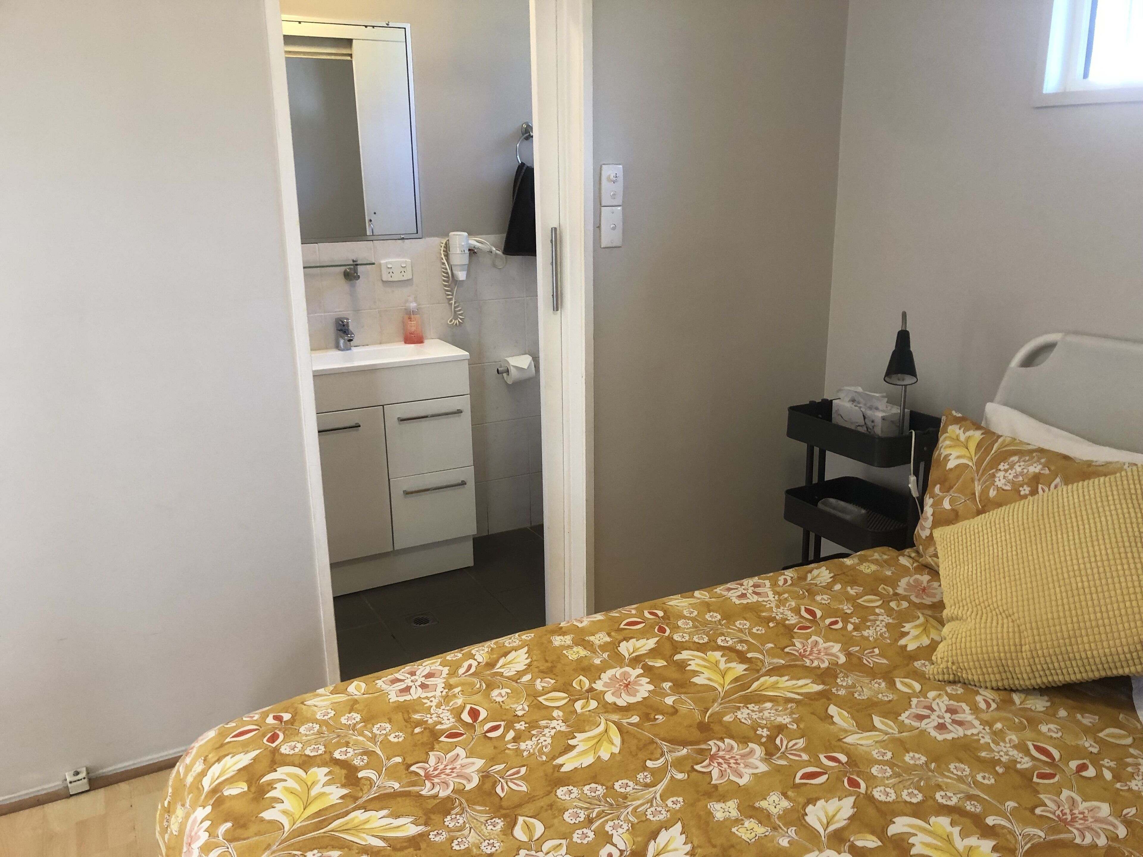 Garden 1 bedroom Flat