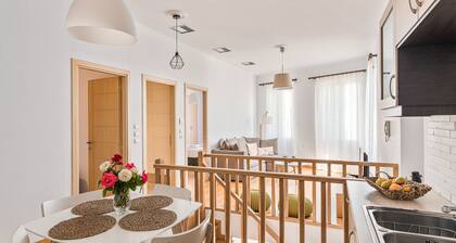 Villa Porto - Naftilos Residents