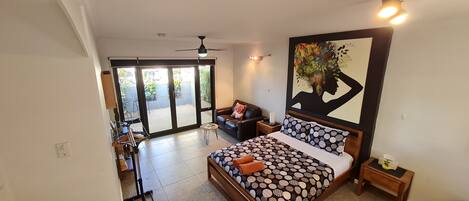 1 chambre, fer et planche Ă repasser, Wi-Fi gratuit, draps fournis