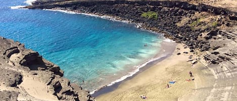 Sun-loungers, beach towels