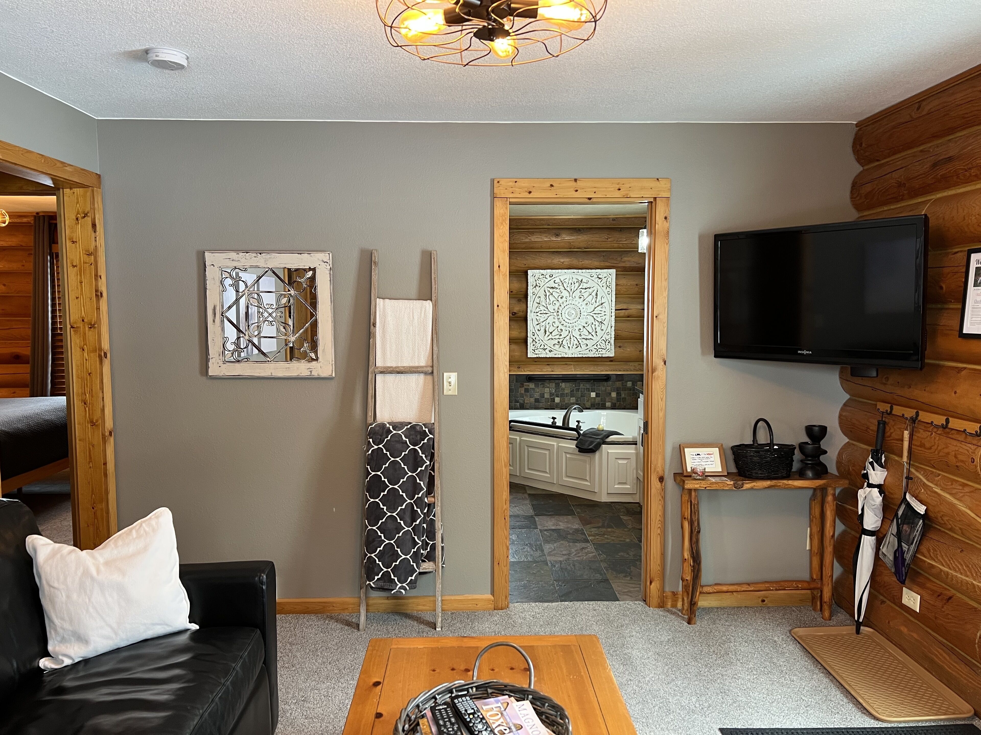 DANCING PINES SUITE near SJU, CSB & Wobegon Trail