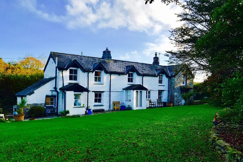 Lana Vale Cottage - Idyllic Getaway in North Cornwall