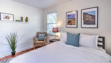 1 Schlafzimmer, Schreibtisch, Bügeleisen/Bügelbrett, WLAN