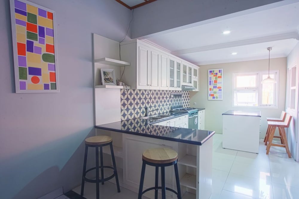 6 Bedroom House in Heritage Sultan Area