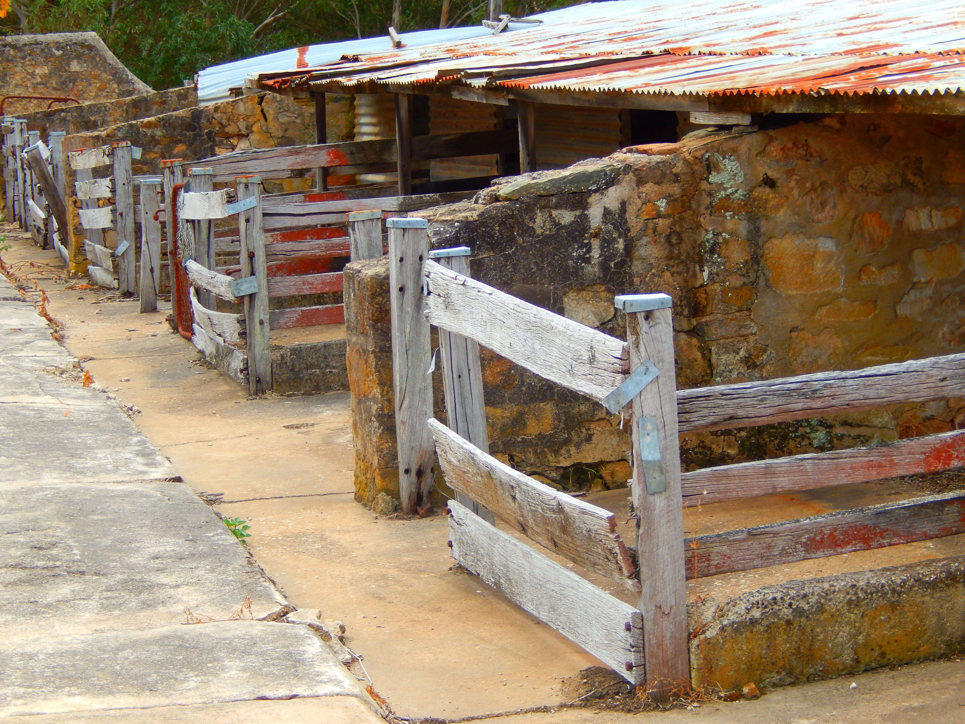 Morialta Barns - The Loft - Unique Heritage Accommodation — image 22