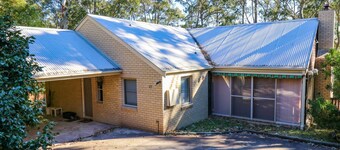 27 Northcove Road, Long Beach