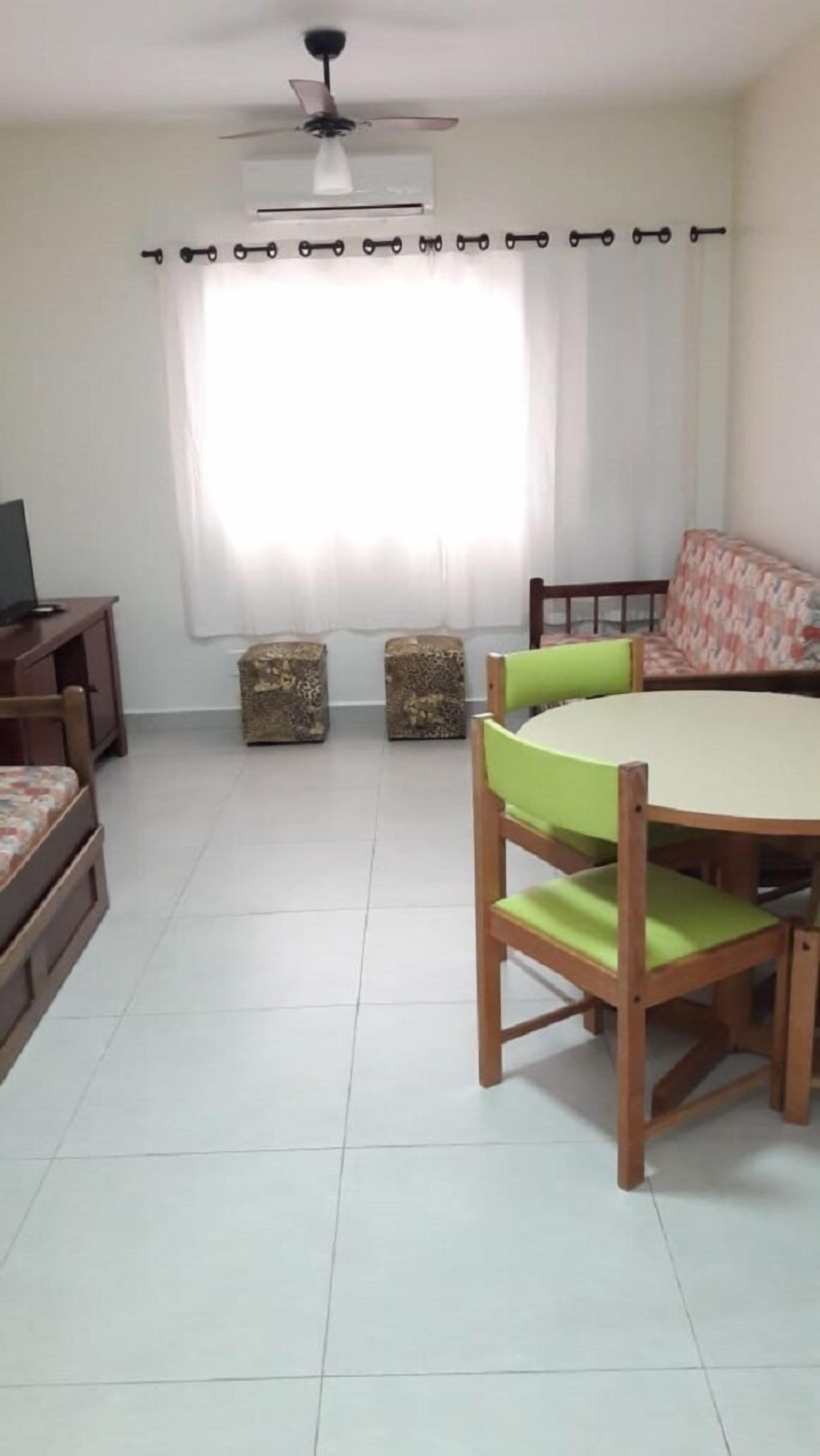 APARTMENT 1 FOOT IN THE SAND - PRAIA DAS TONINHAS