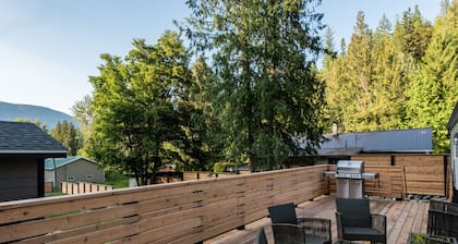 C & C Home -New Landscaping! Nouvelles images!!