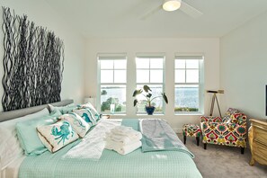 3 chambres, fer et planche à repasser, Wi-Fi gratuit, draps fournis