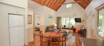 ALPINE ARNICA COTTAGE 1: Harrietville