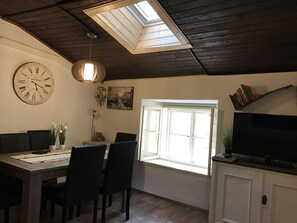 Dining - Exclusive View 2 Bedroom Apartment at Tartini Square (Piran - Pirano)