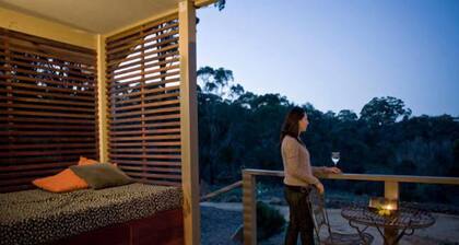 Blue Cliffs Dusk Spa Villa