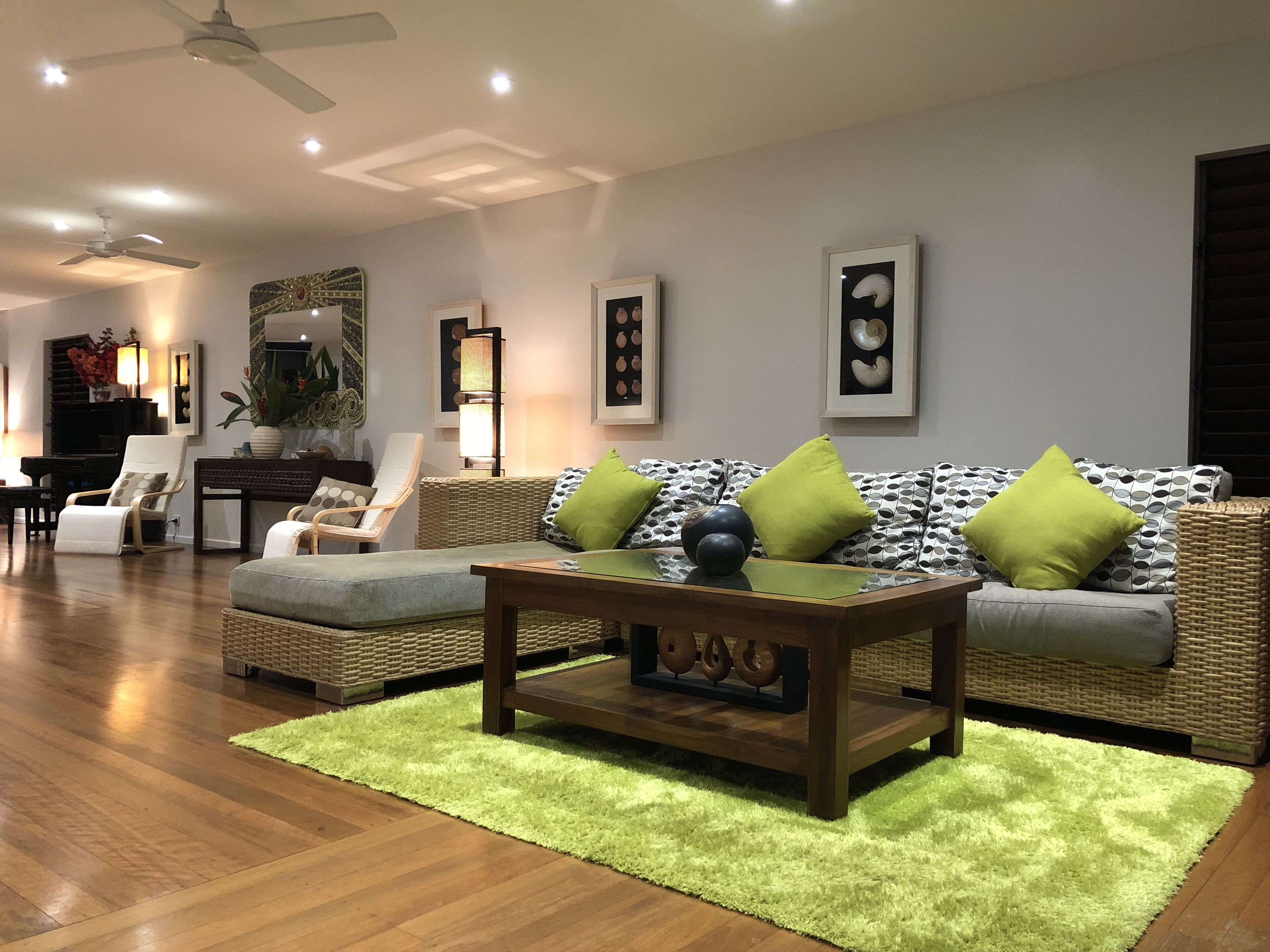 Coco Beach Villa - Tropical Beachfront Haven — image 19