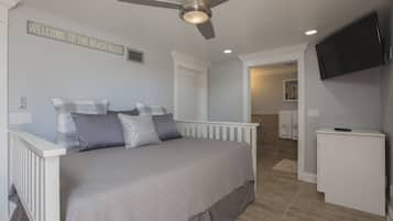 2 bedrooms, Egyptian cotton sheets, WiFi, bed sheets