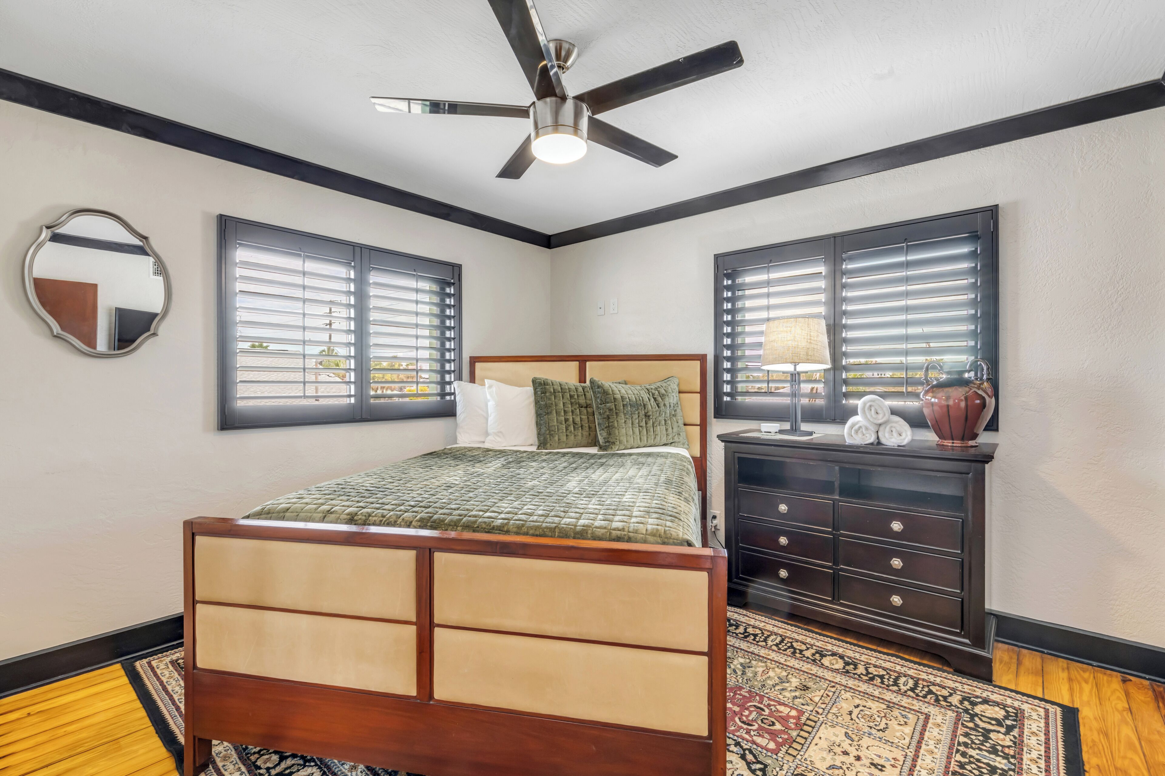 2 bedrooms, Egyptian cotton sheets, WiFi, bed sheets