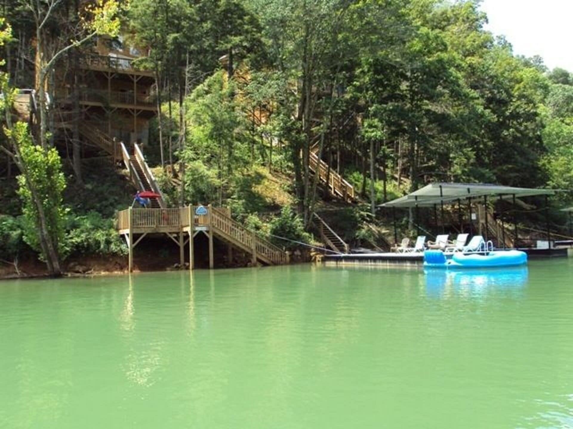 "””NORRIS LAKESIDE LOUNGE”””<br>