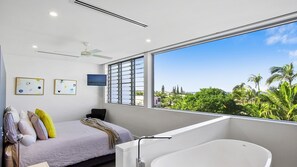 5 Schlafzimmer, Bügeleisen/Bügelbrett, Internetzugang, Bettwäsche