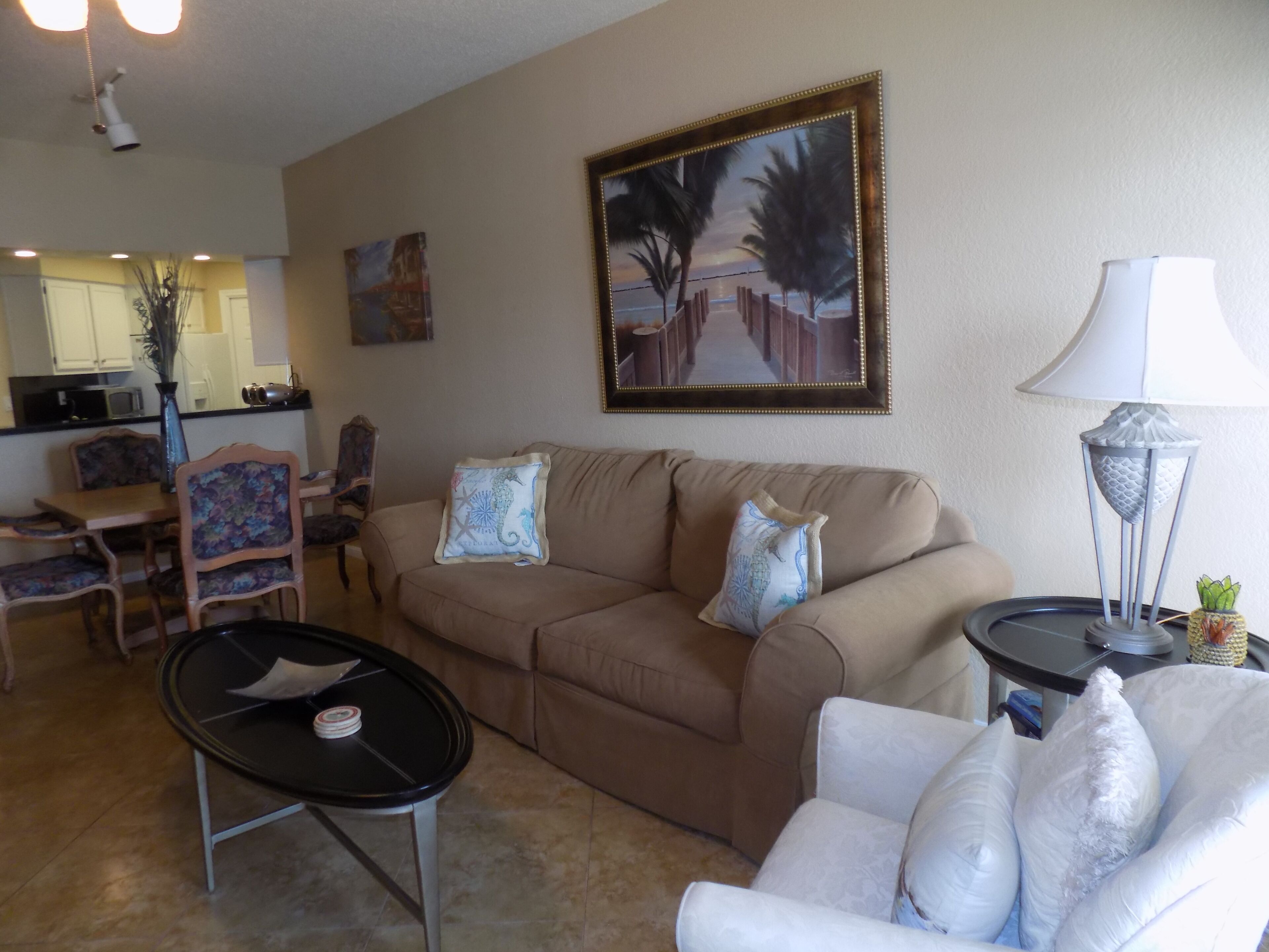 Rockstar Lake and Pool view condo