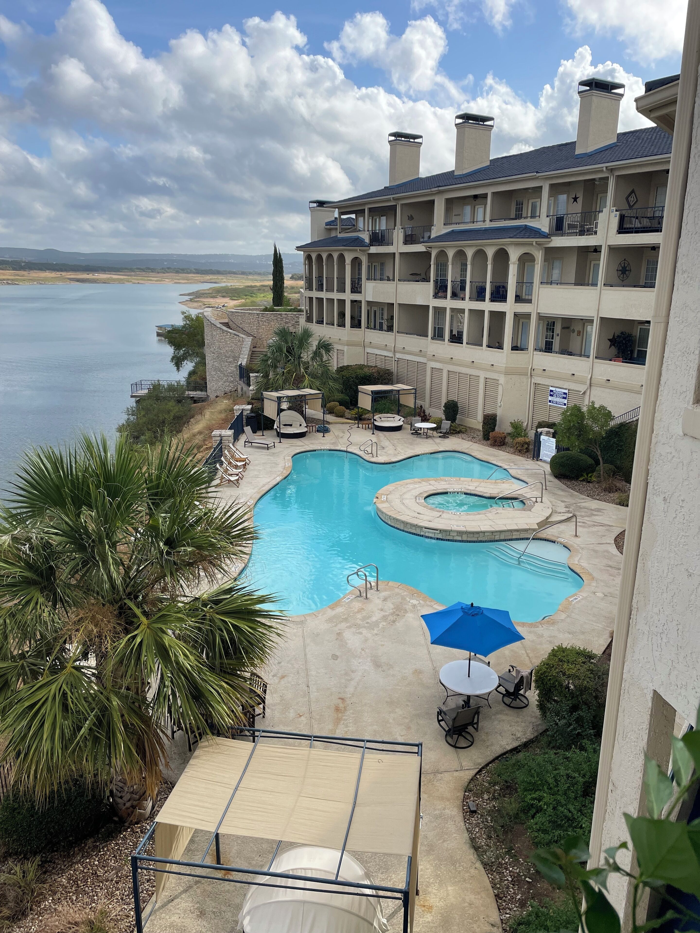Rockstar Lake and Pool view condo