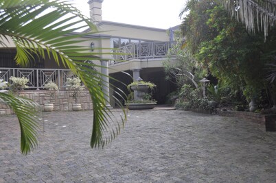 Cherrywood Lodge apartment 3