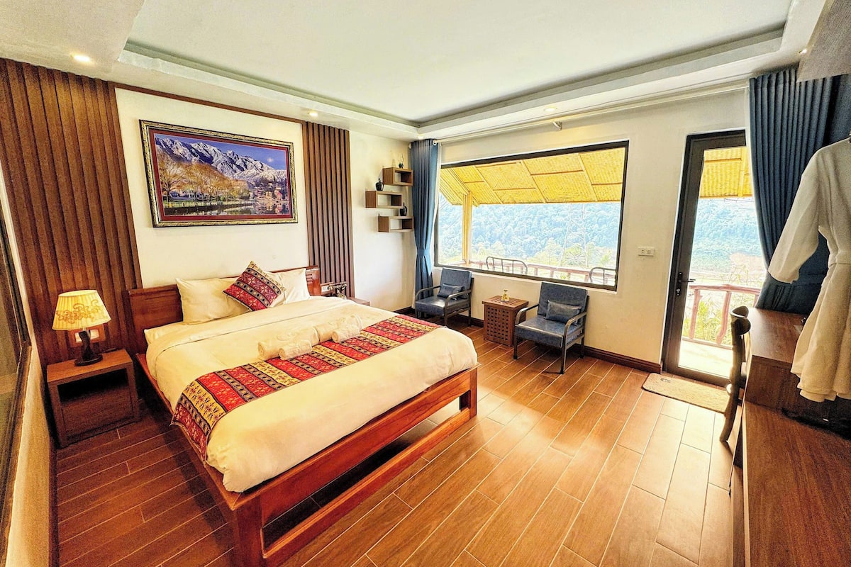 Deluxe Double Bungalow with Mountain View | Egyptian cotton sheets, premium bedding, down duvets