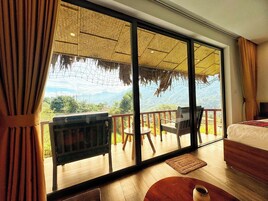 Twin Room with Mountain View | Terrace/patio