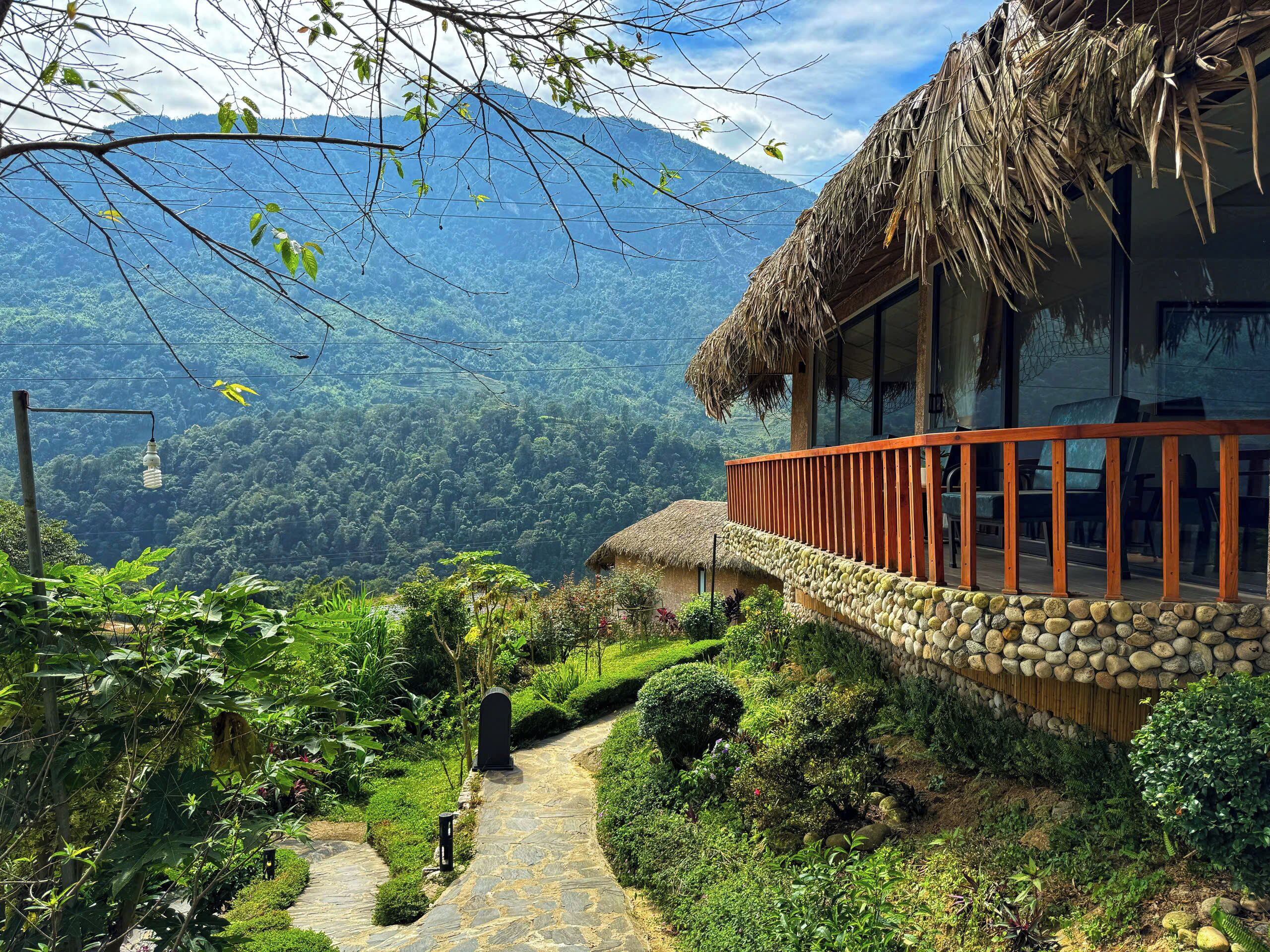 時尚雙人或雙床房, 山景 | 露台/庭院