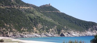 Penthouse 30mt from the beach with direct access to the sea 🌊